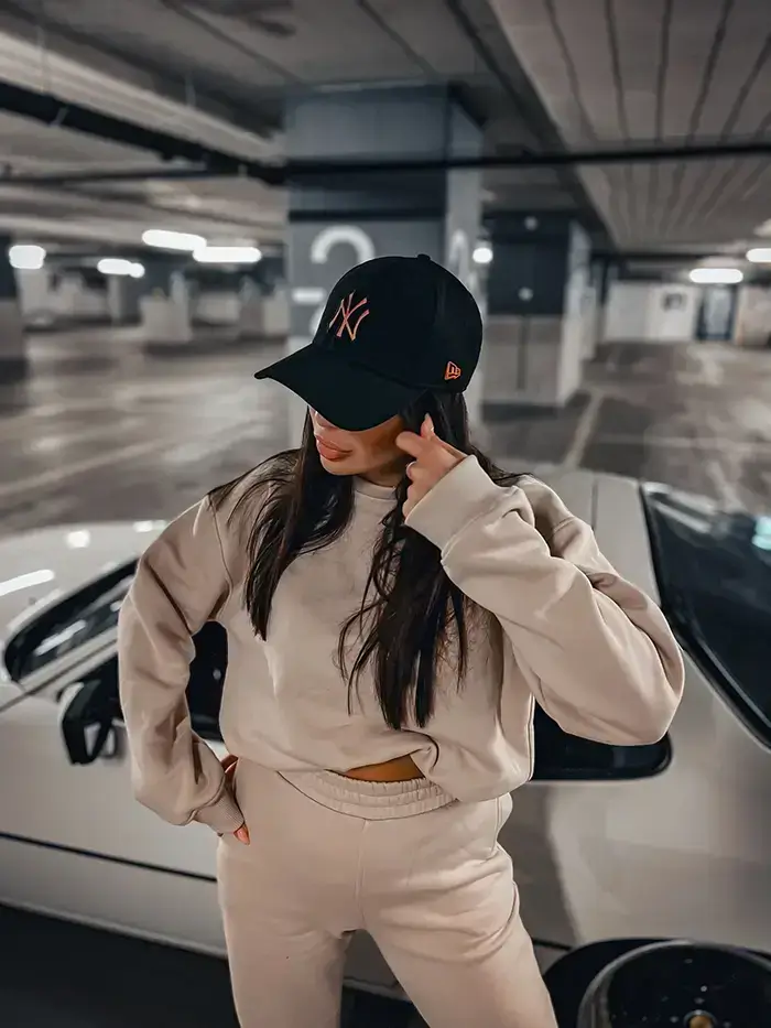 dres damski, beżowy komplet dresowy